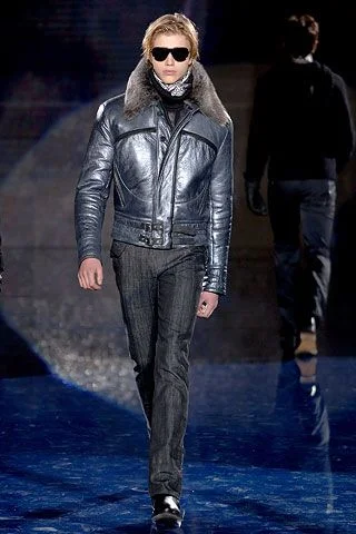 Look 17